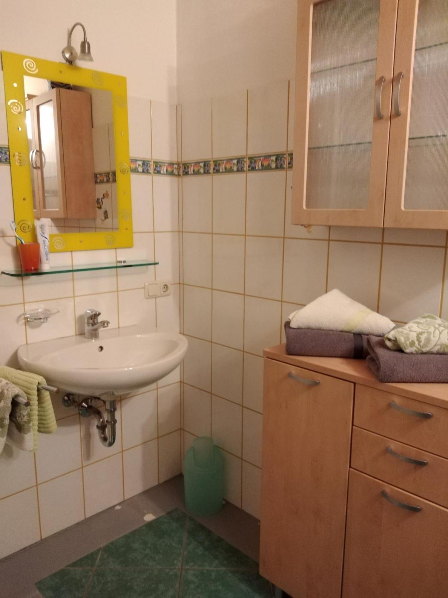 Arbeiterwohnung Entbuchner Hof Рордорф Экстерьер фото